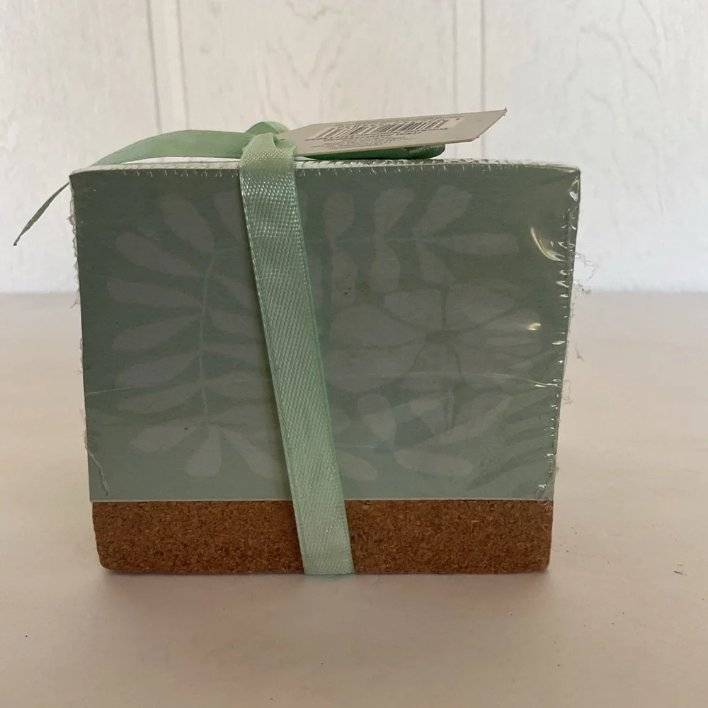 Target NWT 600 Sheet Note Pad Cube